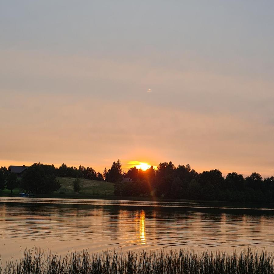 Nad Jeziorem Sierakowice (Pomerania)